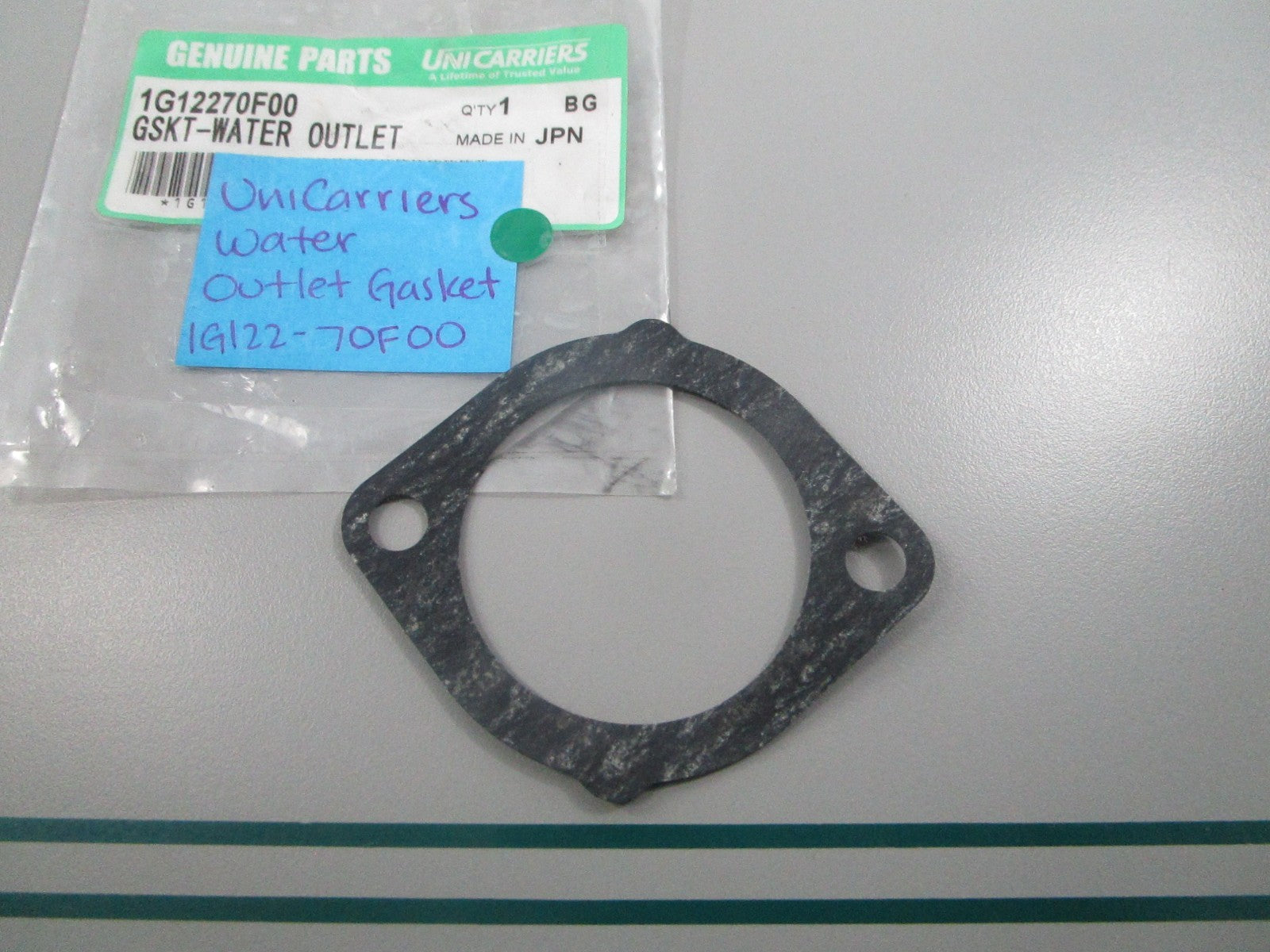 NEW OEM 1G122-70F00 UniCarriers Water Outlet Gasket 0810