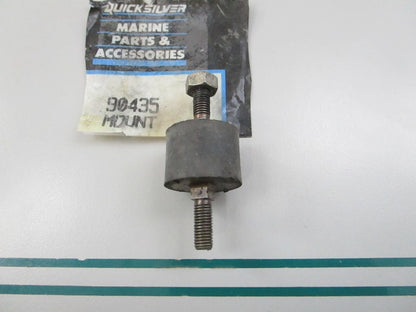 NEW OEM 90435 Mercury Mount 0810