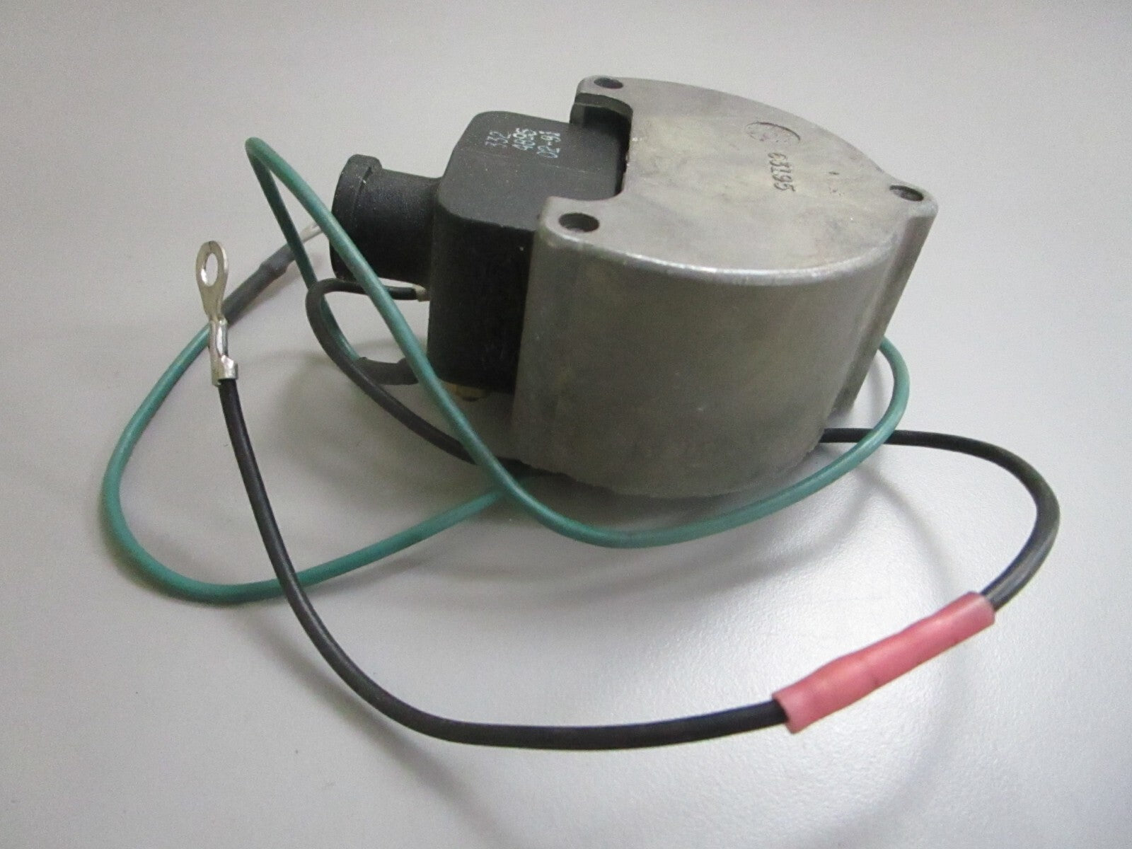 *NEW OEM* 0820 Mercury Quicksilver Ignition Coil Kit 332-4895A5