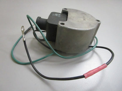 *NEW OEM* 0820 Mercury Quicksilver Ignition Coil Kit 332-4895A5