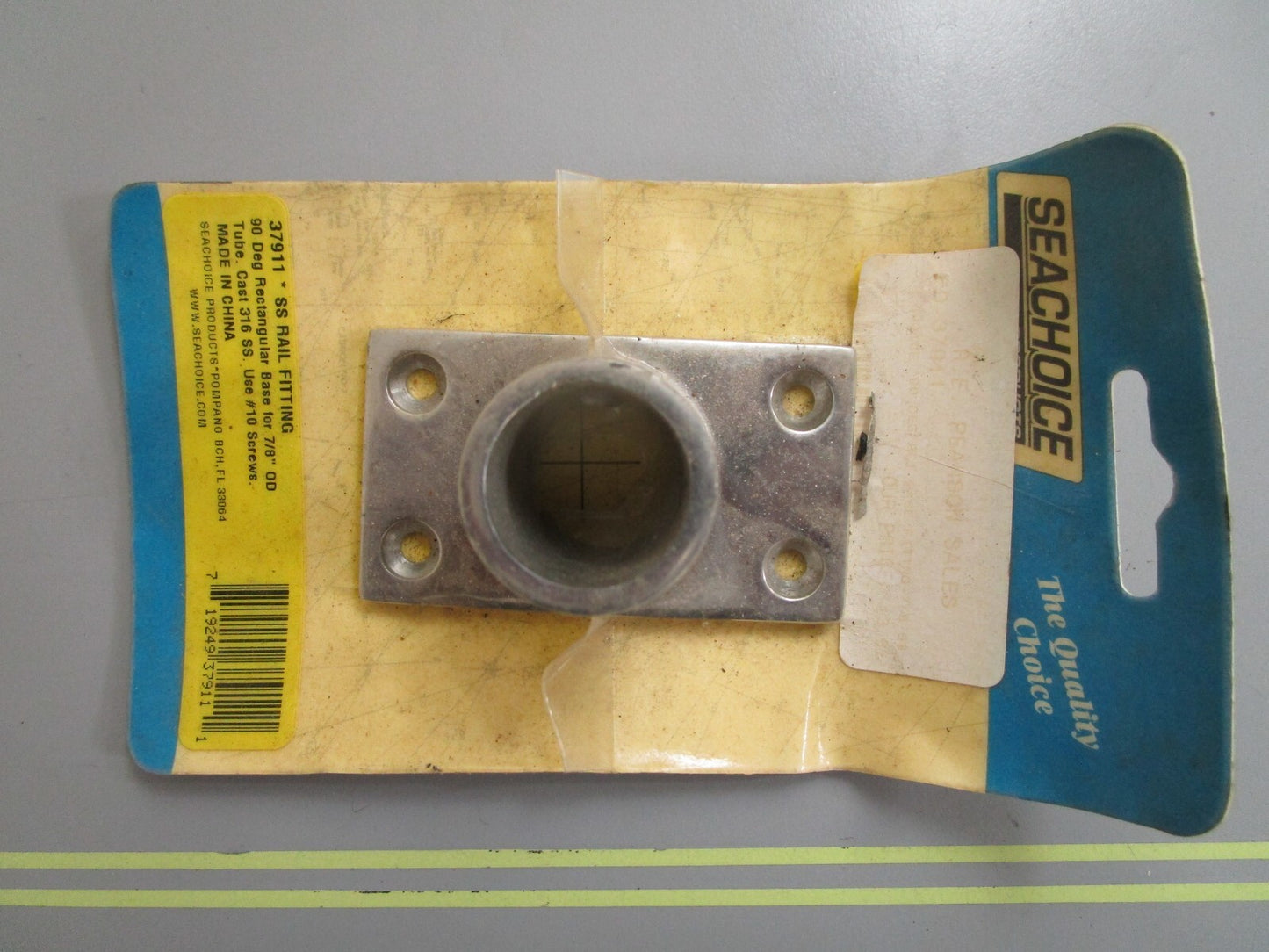 *NEW* 0810 Seachoice SS Rail Fitting 37911