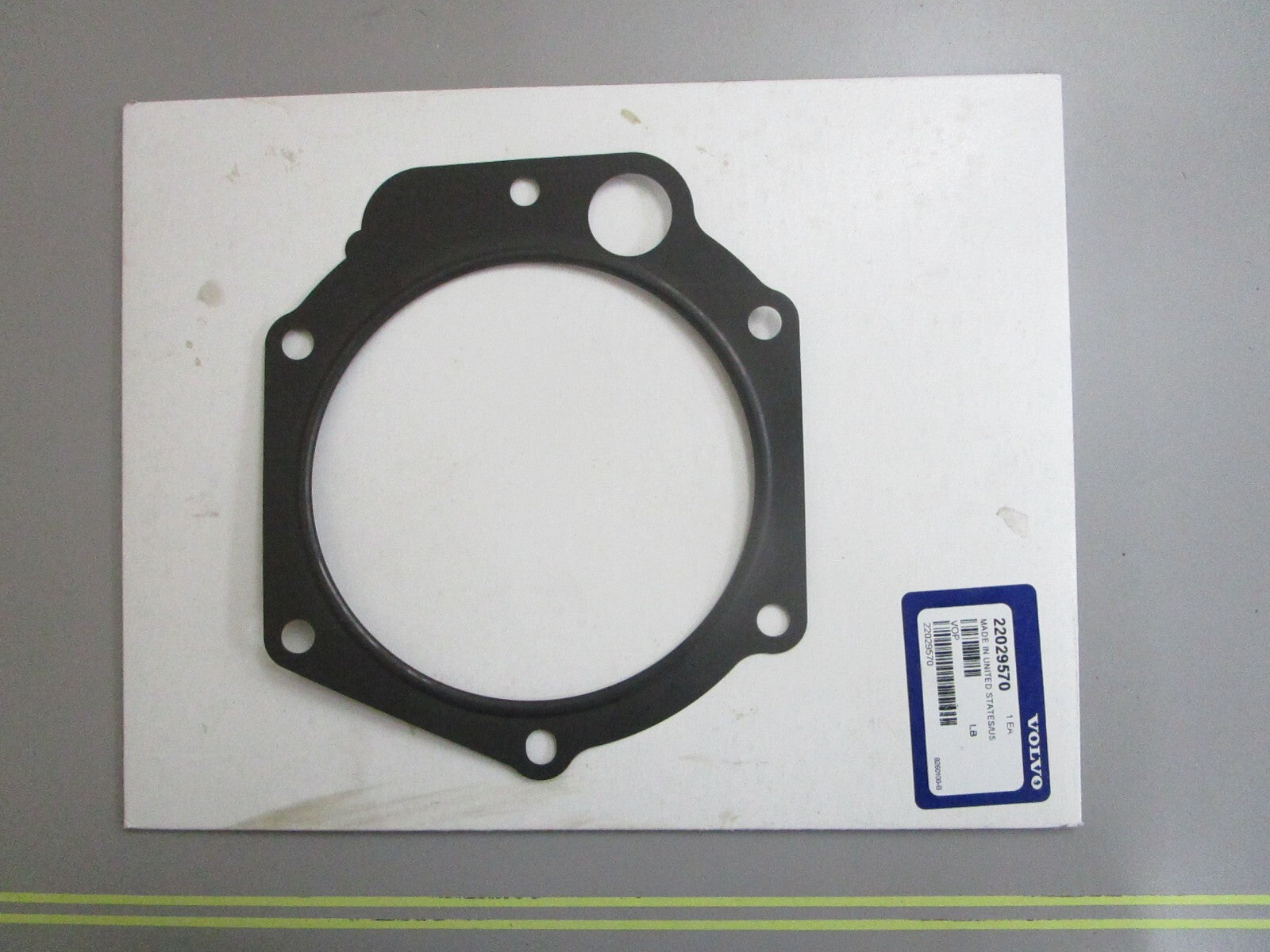 *NEW OEM* 0820 Volvo Penta Gasket 22029570