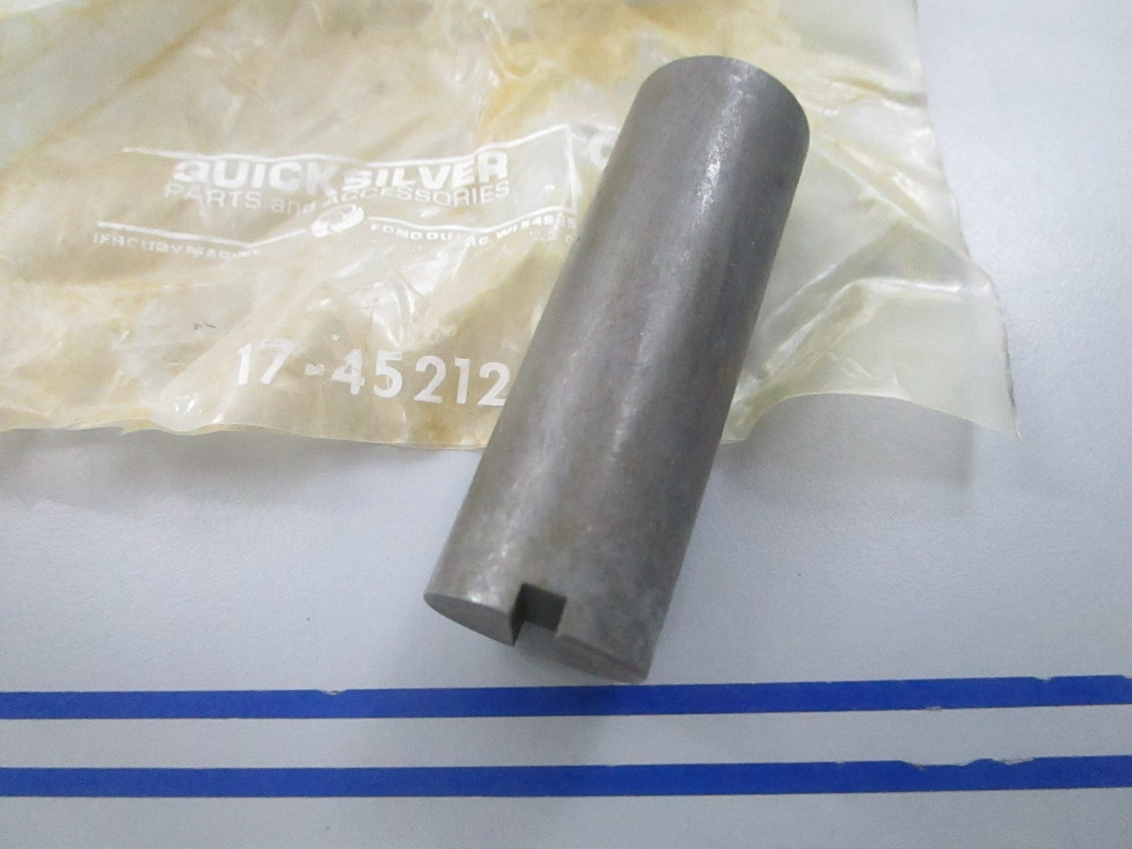 NEW OEM 17-45212T Mercury Quicksilver Swivel Pin 0810