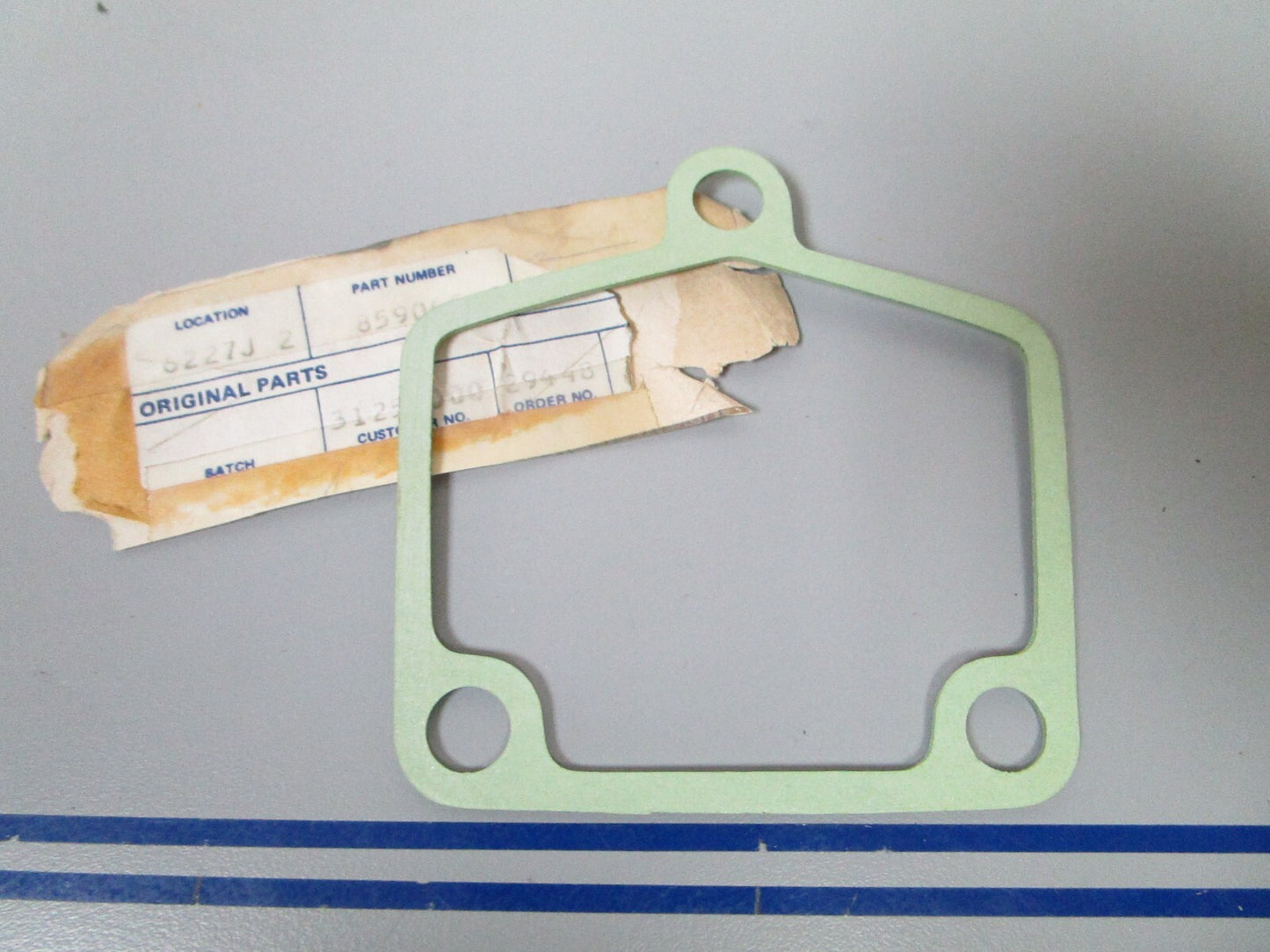 *NEW OEM* 0810 Volvo Penta Gasket 859065