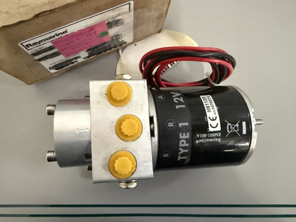 NEW OEM M81120 Raymarine Type 1 12V Hydraulic Pump 0820