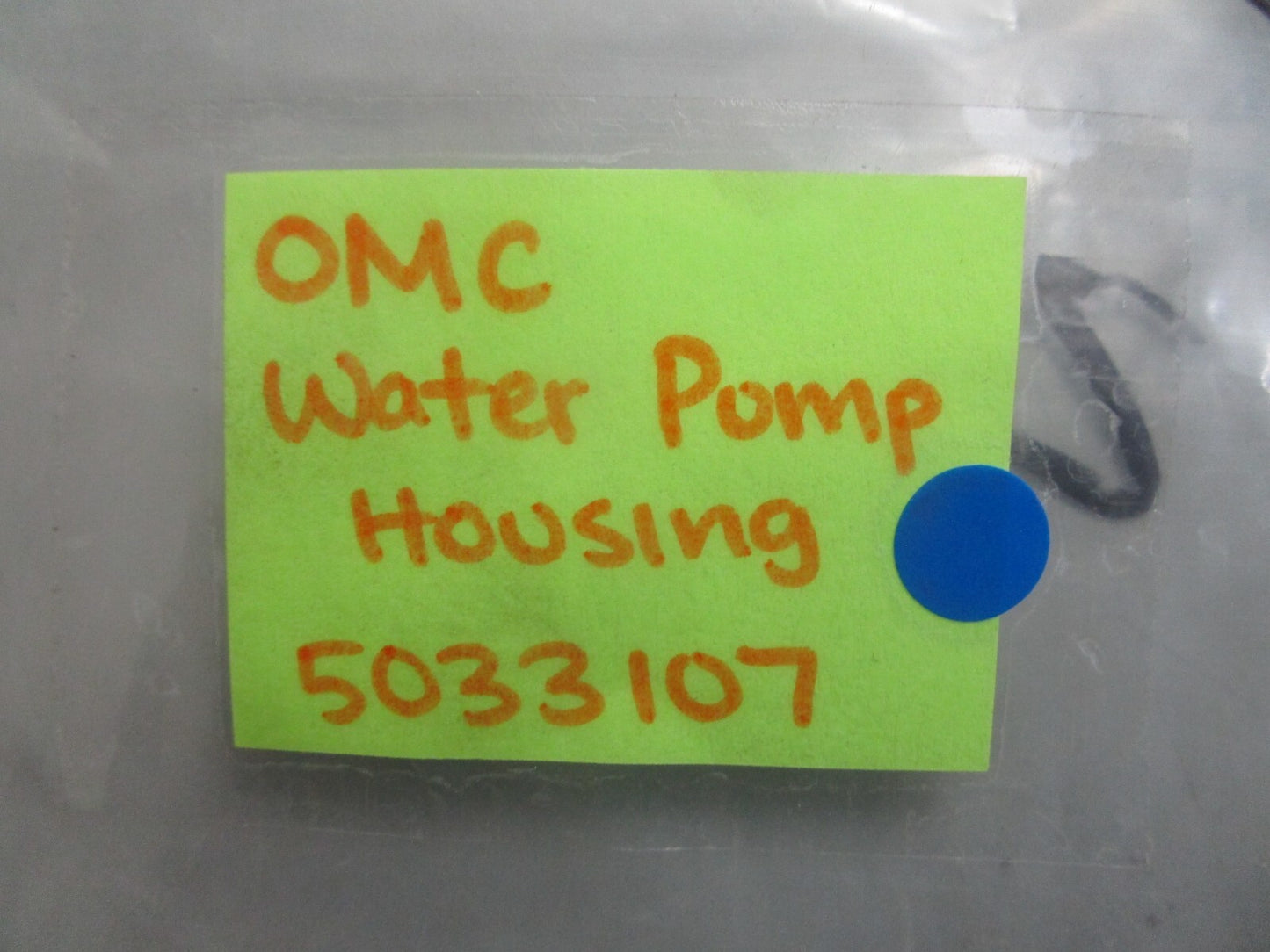 *NEW OEM* 0820 OMC Johnson Evinrude Water Pump Housing 5033107 05033107