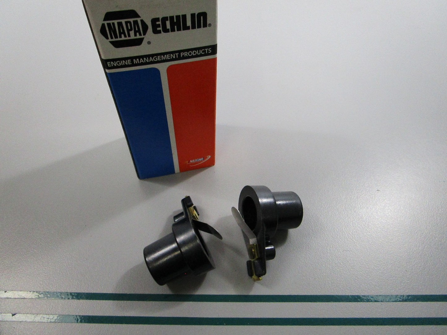 NEW (LOT OF 2) RR182R NAPA Echlin Rotor 0810