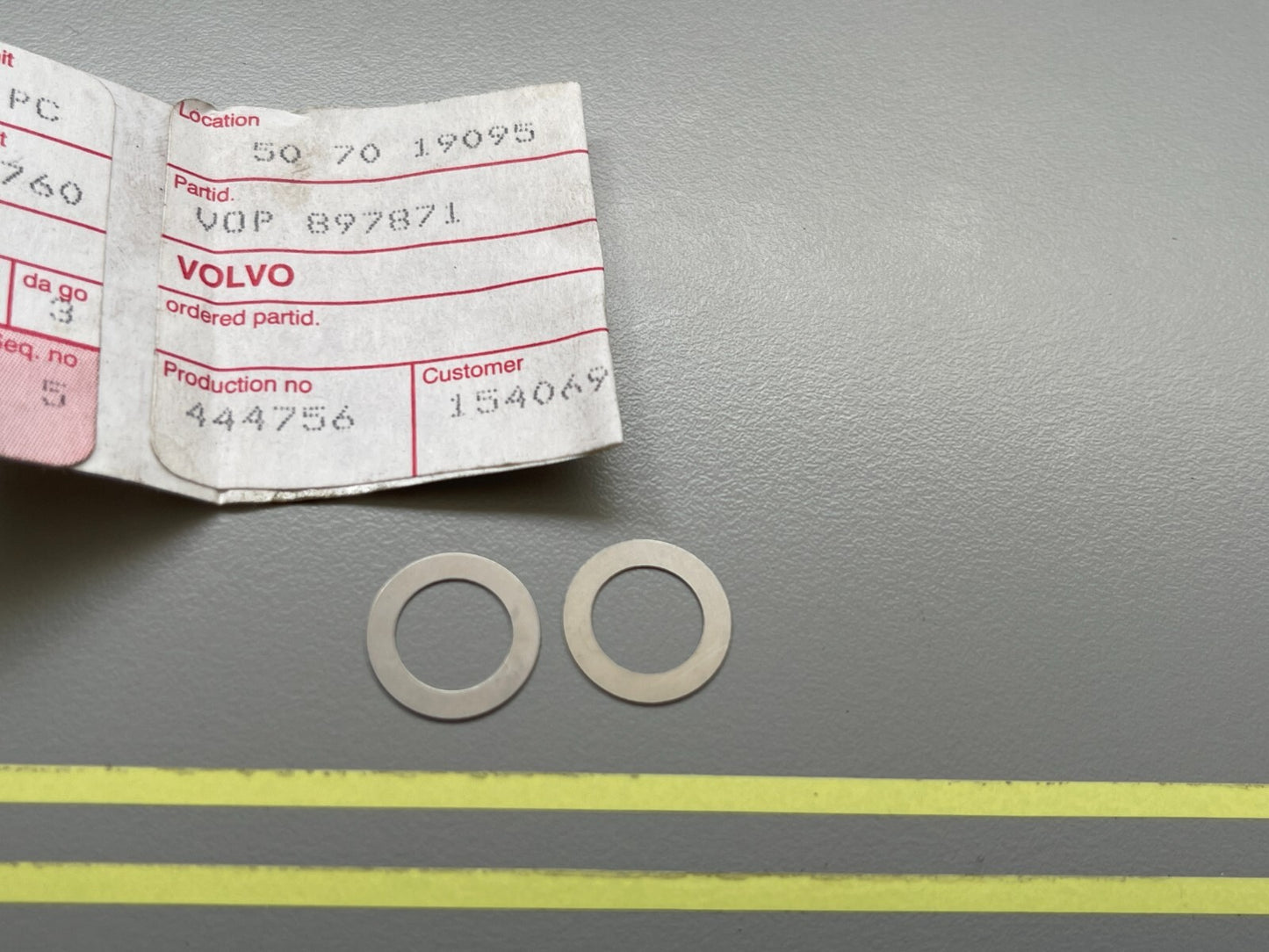 *NEW OEM* (LOT OF 2) 0810 Volvo Penta Adjusting Washer 897871