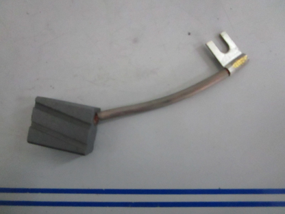 NEW OEM 0009718101 Linde Brush 0820