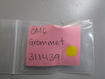 *NEW OEM* 0810 OMC Johnson Evinrude Grommet 311439 0311439