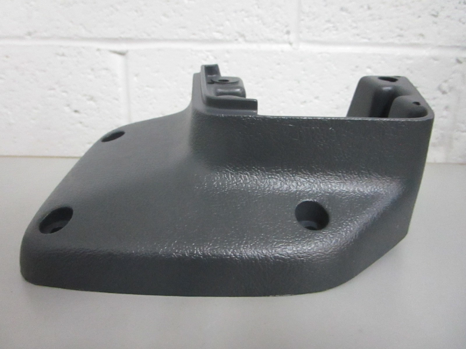 NEW OEM 81156-MN5-0200 Honda Left Arm Rest Mount Cover 0820