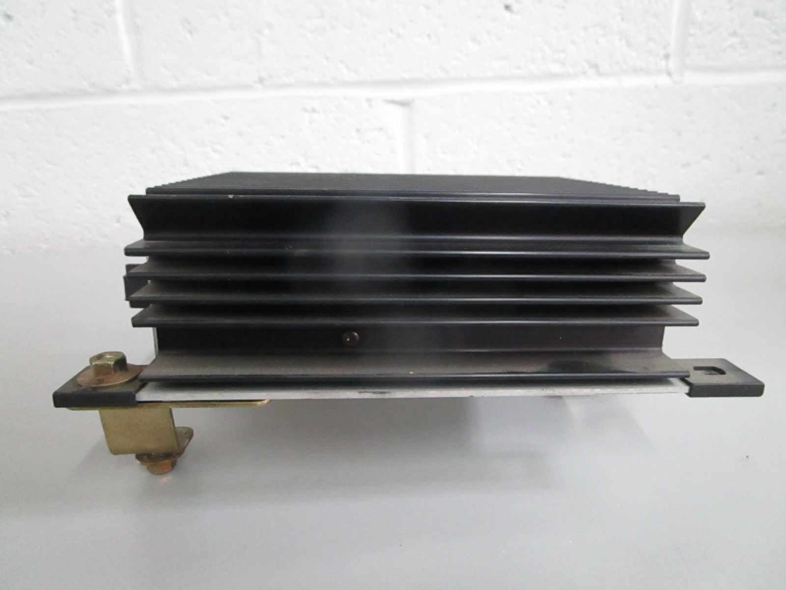 NEW OEM A2018201189 Mercedes-Benz Sound System Amplifier 0820