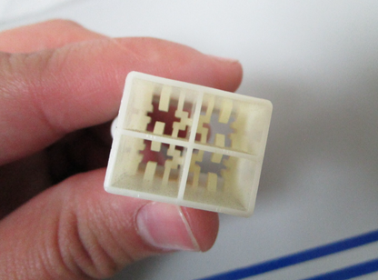 *NEW OEM* 0810 Volvo Penta Housing 948855