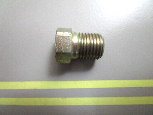 *NEW OEM* 0750 Volvo Penta UNION NUT 87698