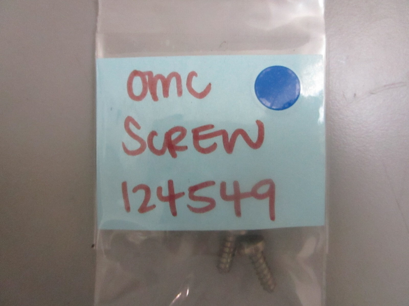 *NEW OEM* (LOT OF 4) 0810 OMC Johnson Evinrude Screw 124549 0124549