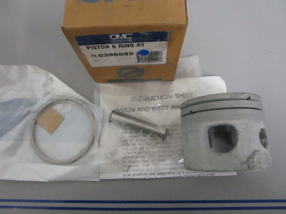 NEW OEM 396582 0396582 OMC Johnson Evinrude Piston & Ring Assy 0820