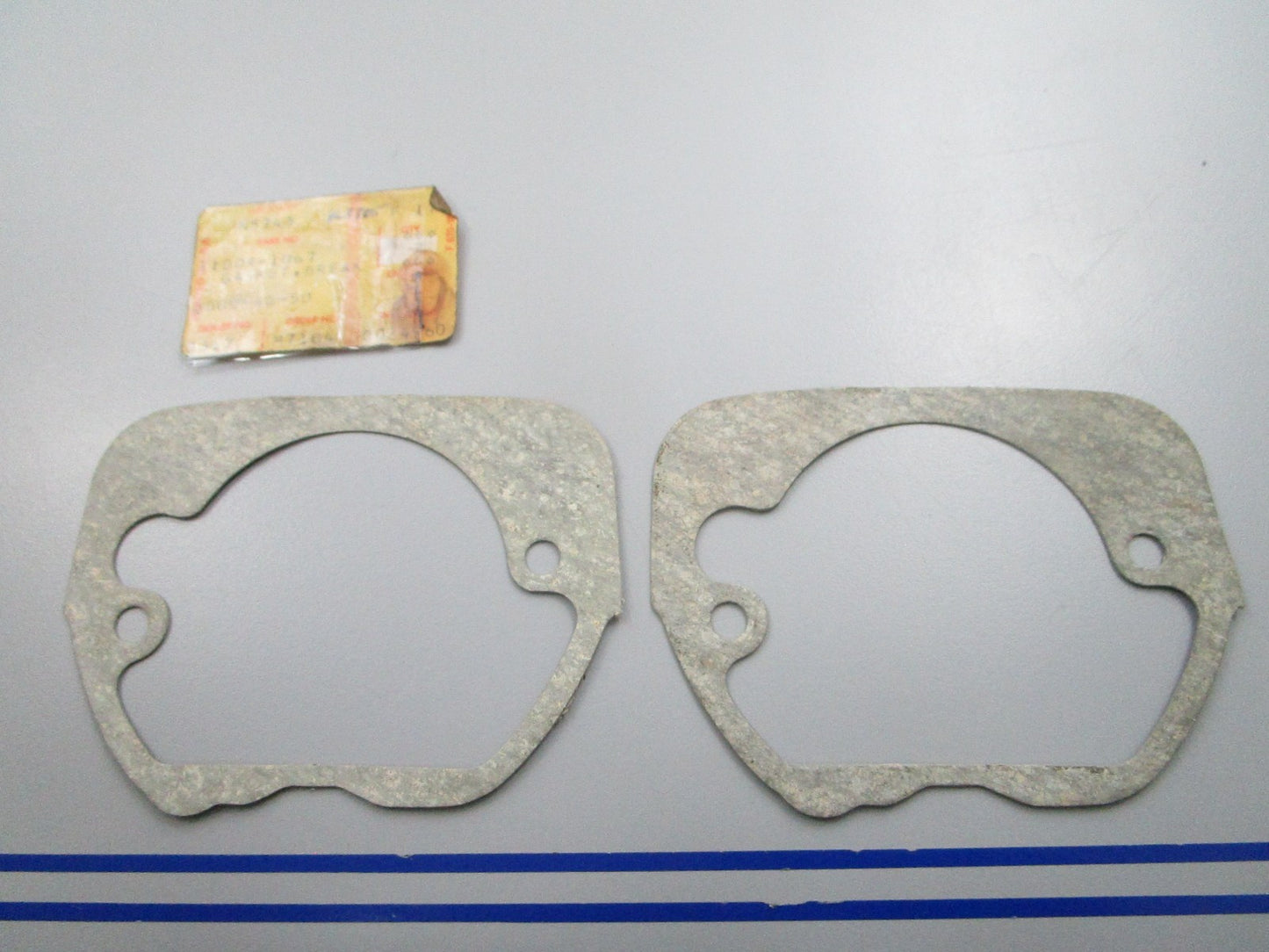 NEW OEM (LOT OF 2) Kawasaki 11009-1067 Breaker Gasket 0810