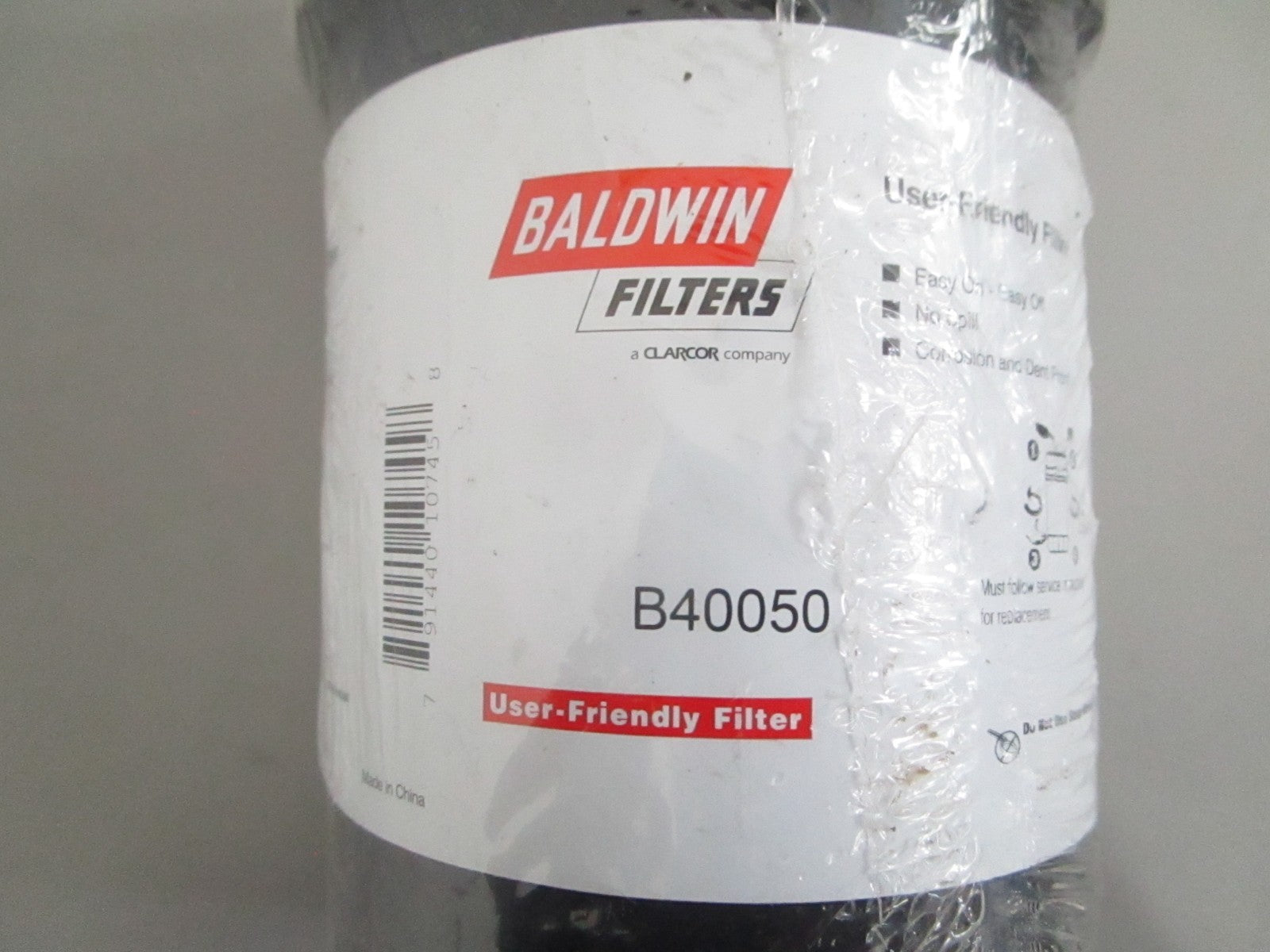NEW OEM B40050 Baldwin Filter 0820
