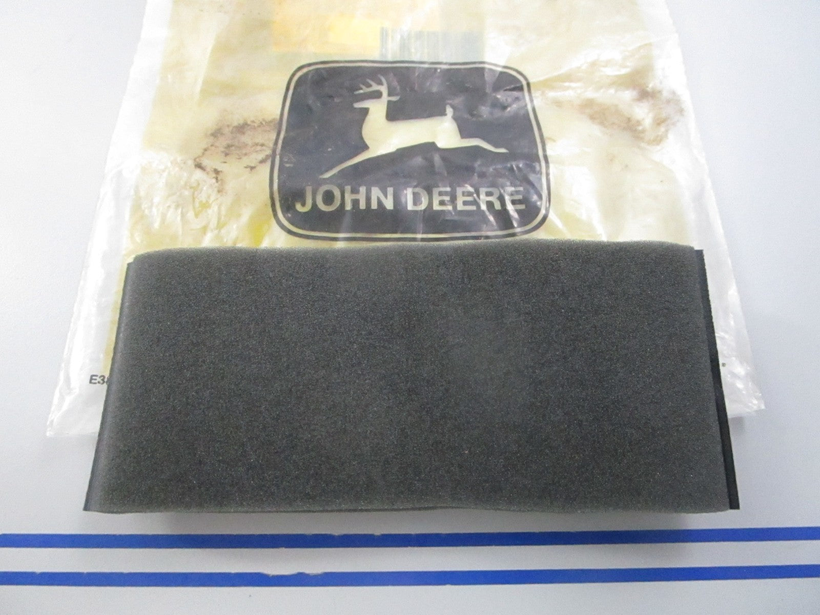NEW OEM M70283 John Deere Air Filter 0810