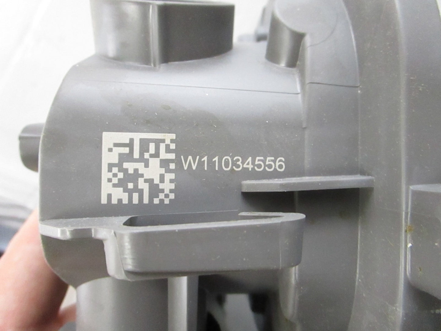 NEW OEM W11416362 Whirlpool Pump & Motor Assembly 0810
