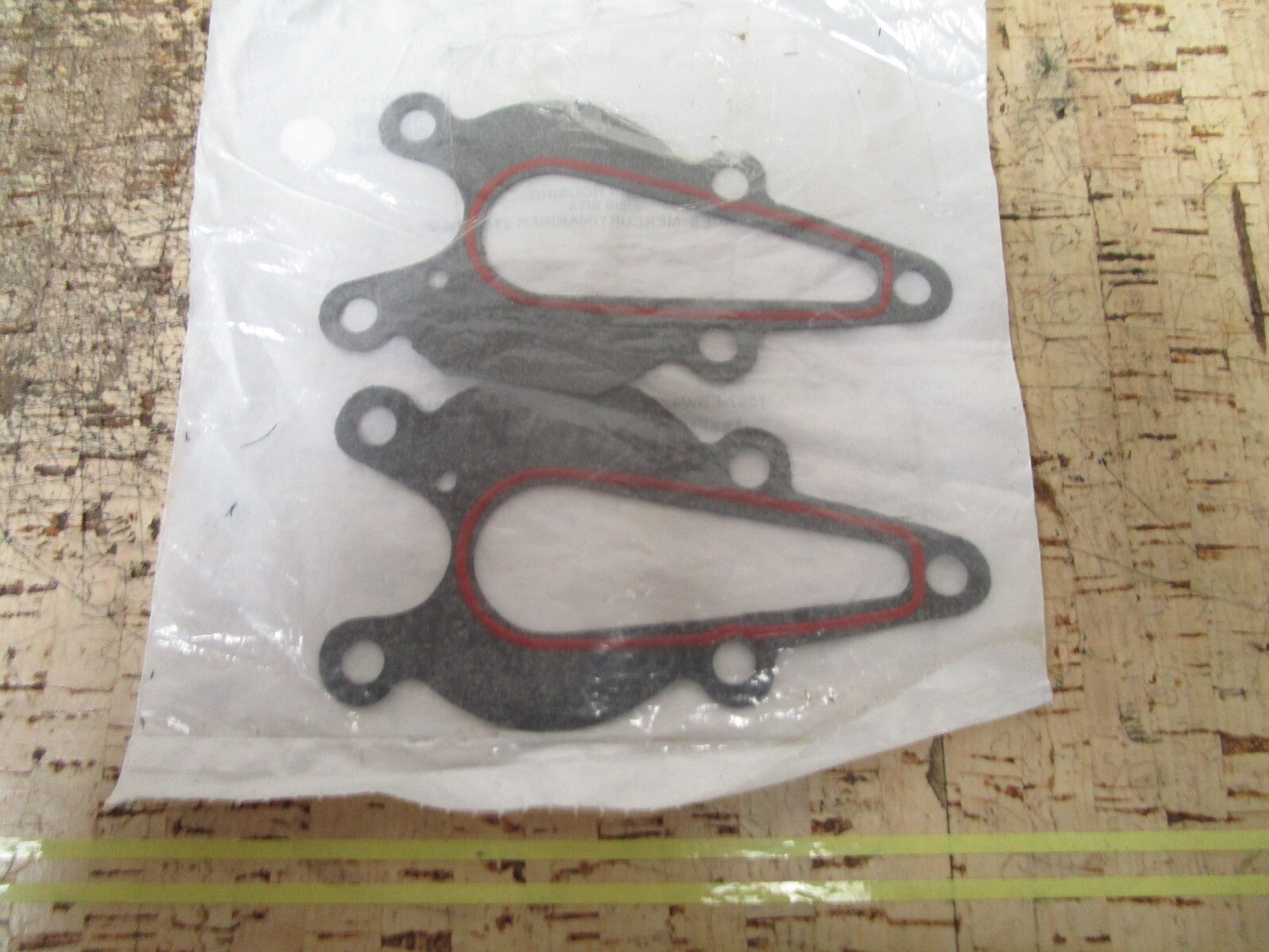 *NEW* (LOT OF 2) 0810 Sierra Water Pump Base Gasket 18-2558 Replaces: Mercury 27