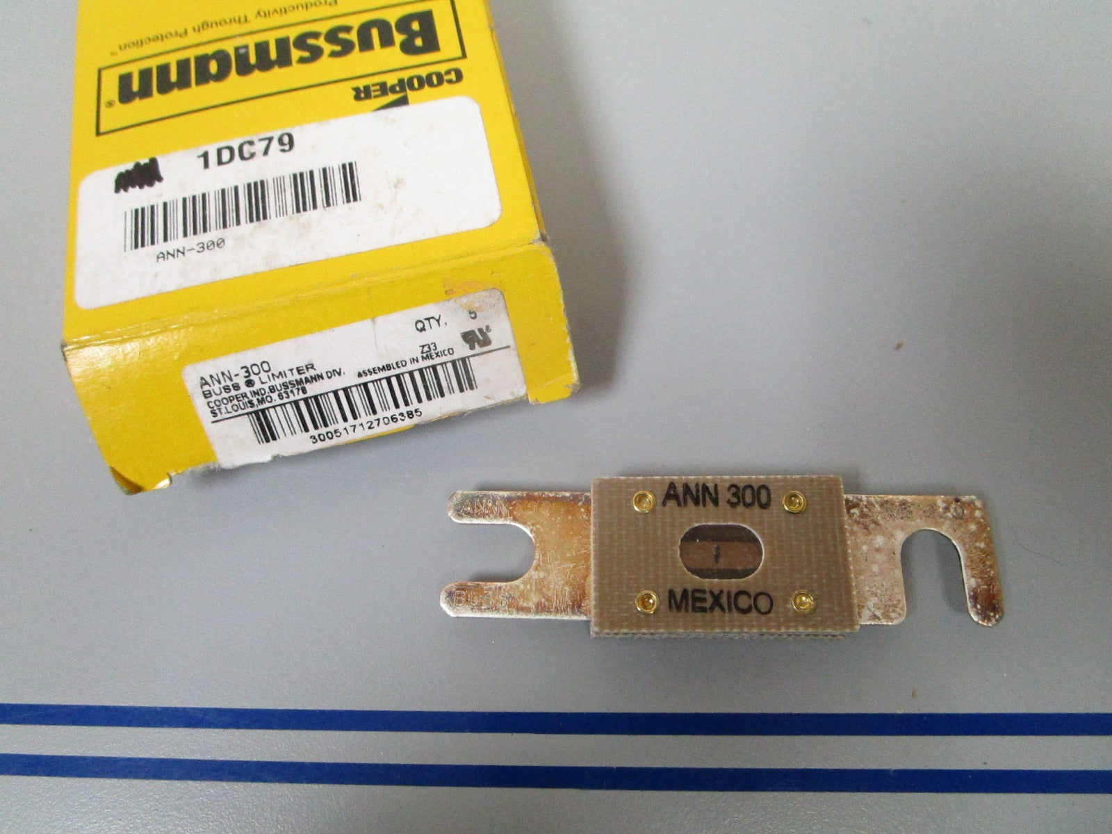 NEW OEM 1DC79 Bussman Ann-300 Fast Acting Limiter Fuse 300AMP 0720