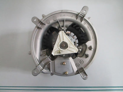 NEW OEM 2108206842 Mercedes-Benz Behr Blower Motor 0820