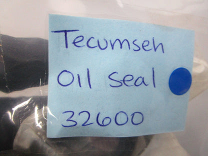 NEW OEM 32600 Tecumseh Oil Seal 0810