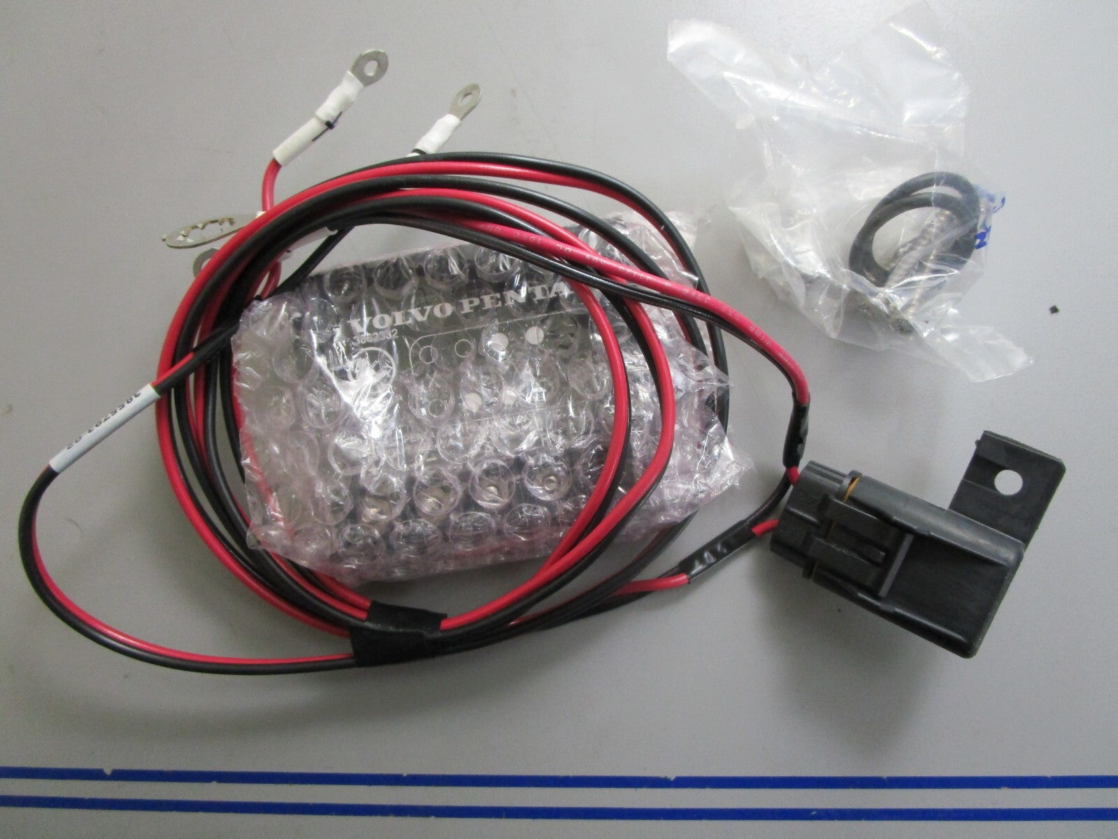 *NEW OEM* 0820 Volvo Penta Electronic Unit 3851972
