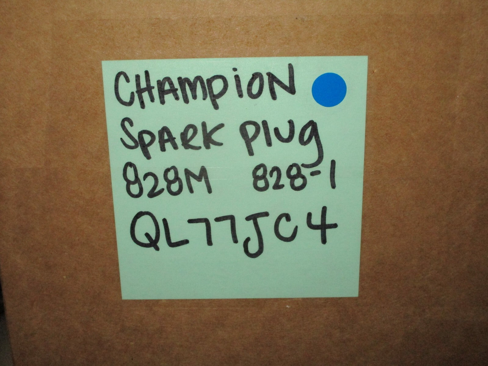 *NEW* (LOT OF 4) 0820 Champion Spark Plug 828M 828-1 QL77JC4