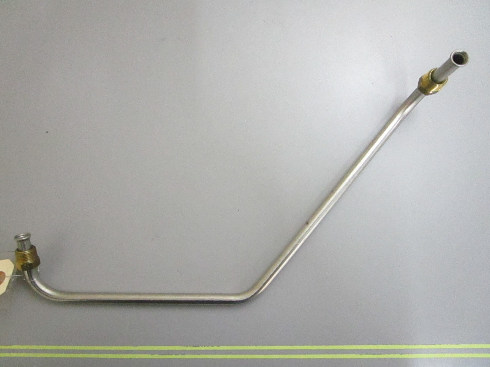 *NEW OEM* 0820 Volvo Penta Fuel Line 3853997