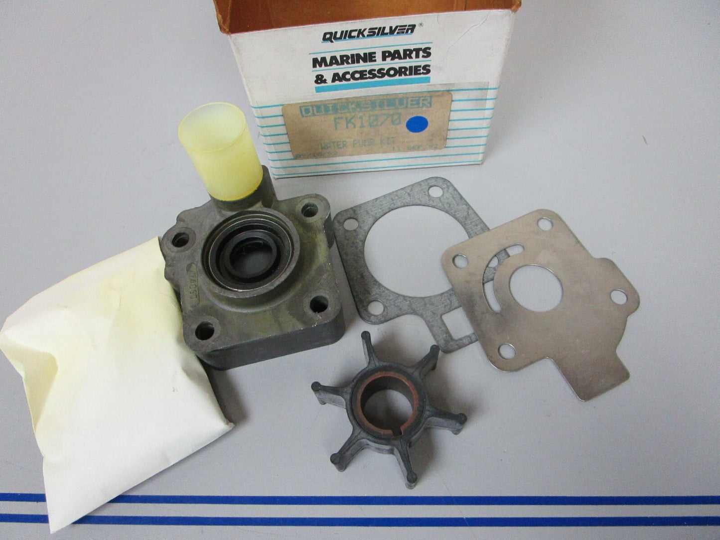 *NEW OEM* 0810 Mercury Quicksilver Water Pump Kit FK1070