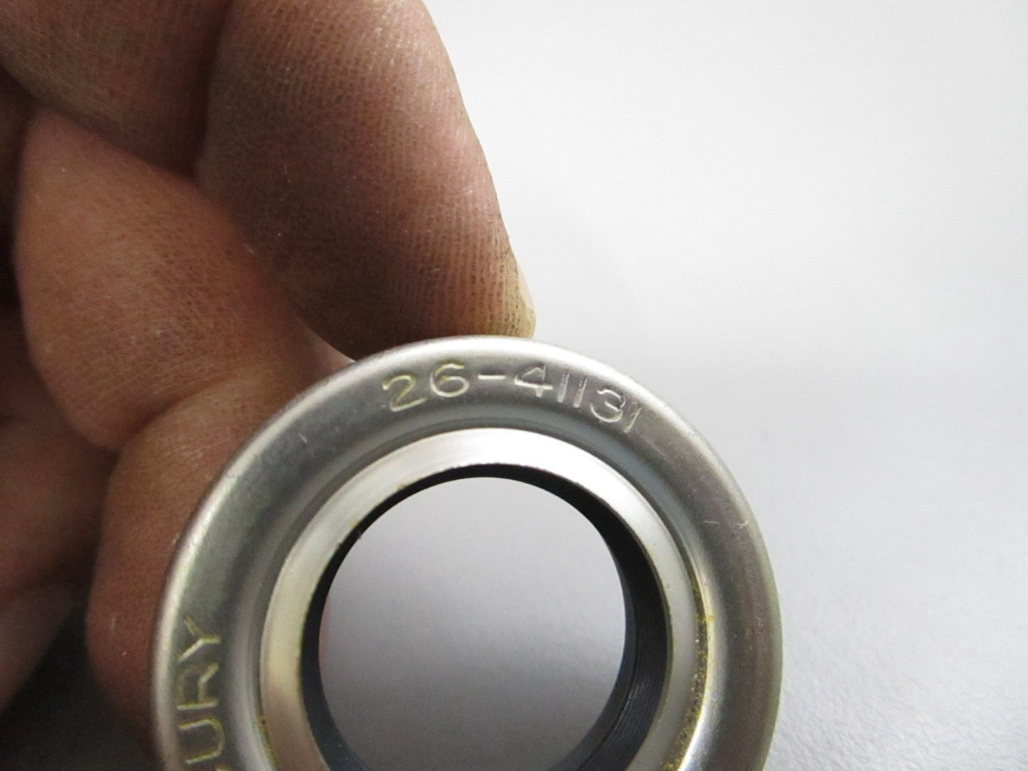 NEW OEM 26-41131 Mercury Quicksilver Seal 0810