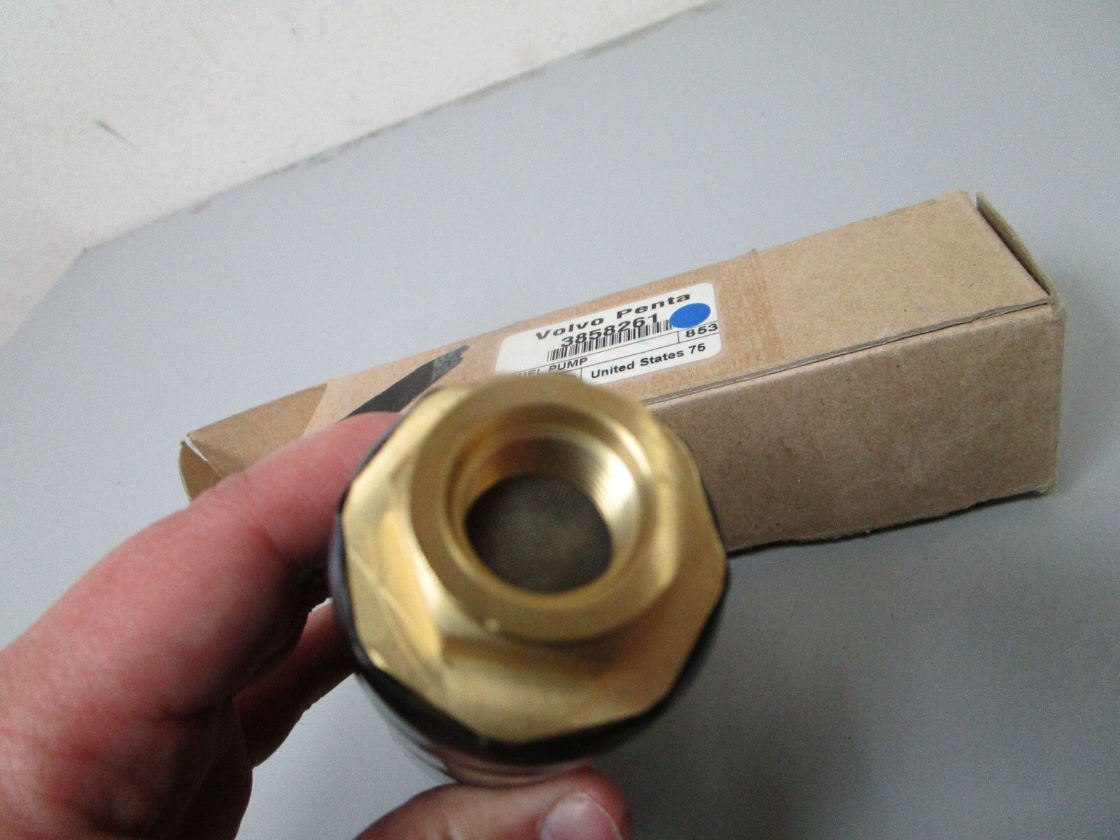 *NEW OEM* 0720 Volvo Penta Fuel Pump 3858261