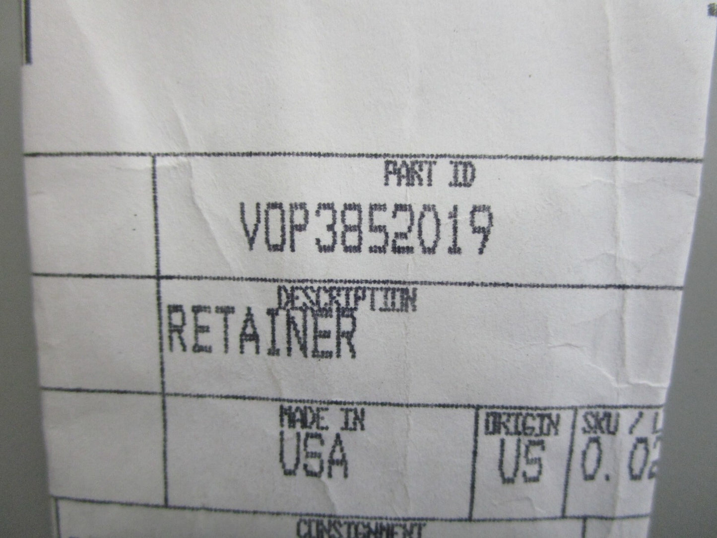 *NEW OEM* 0810 Volvo Penta Retainer 3852019
