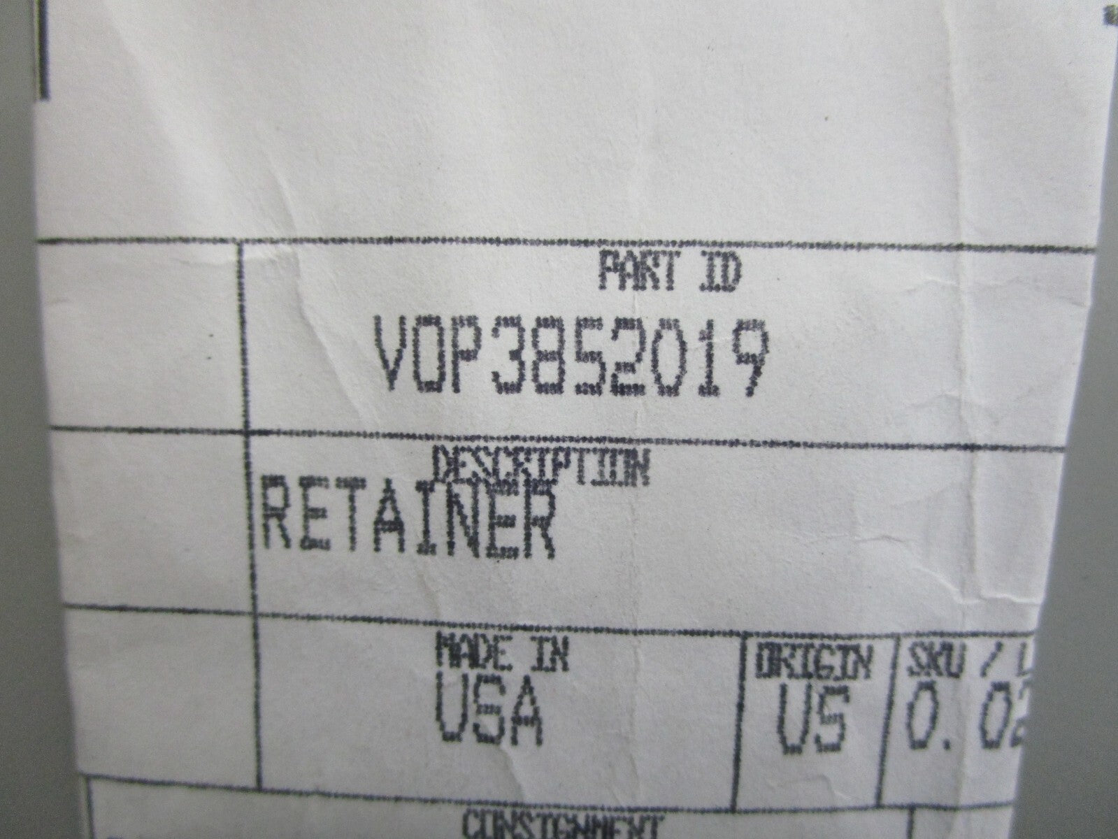 *NEW OEM* 0810 Volvo Penta Retainer 3852019