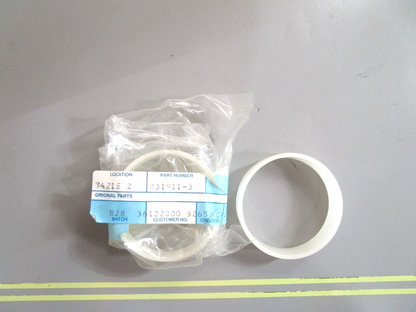 *NEW OEM* (LOT OF 2) 0750 Volvo Penta SPACER SLEEVE 831911
