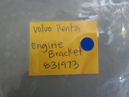 *NEW OEM* 0820 Volvo Penta Engine Bracket 831973