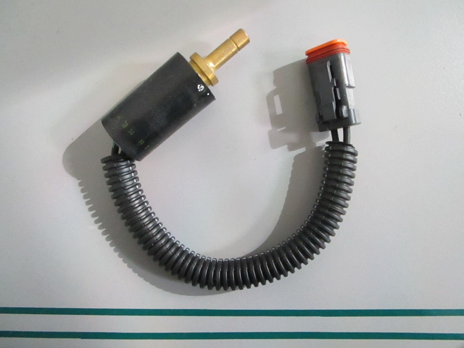 NEW OEM 5001234 OMC Johnson Evinrude Pressure Switch Assy 0820