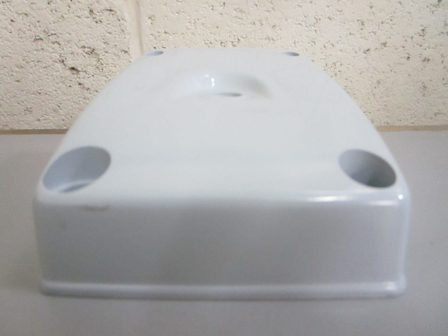 *NEW OEM* 0820 Volvo Penta Cover 854024