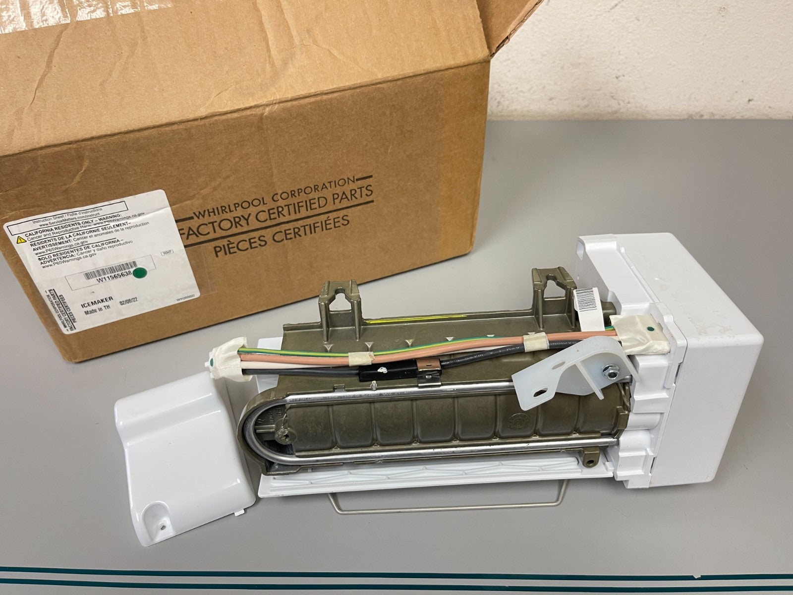 Whirlpool NEW OEM Ice Maker Assembly W11565638 Replaces W11321603 Fridge 0720