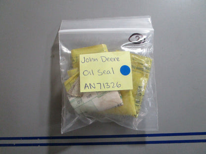 *NEW OEM* 0810 John Deere Oil Seal AN71326