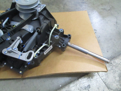 *NEW OEM* 0820 John Deere Transmission Assy AUC11077 MPGX1008