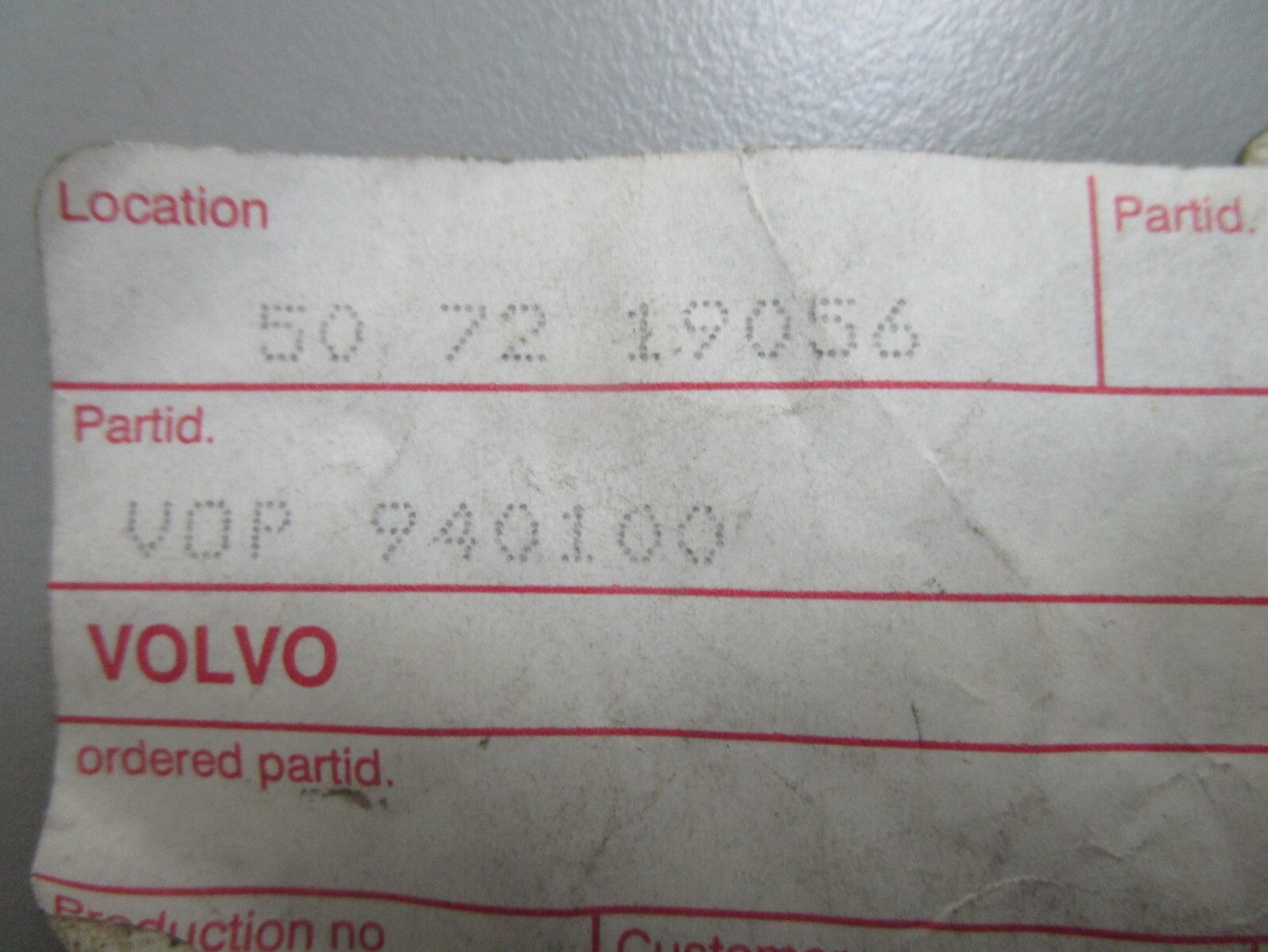 *NEW OEM* 0810 Volvo Penta Hexagon Screw 940100