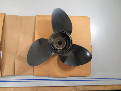 *NEW OEM* 0820 OMC Johnson Evinrude 10½×11 RH Propeller 175190 0175190