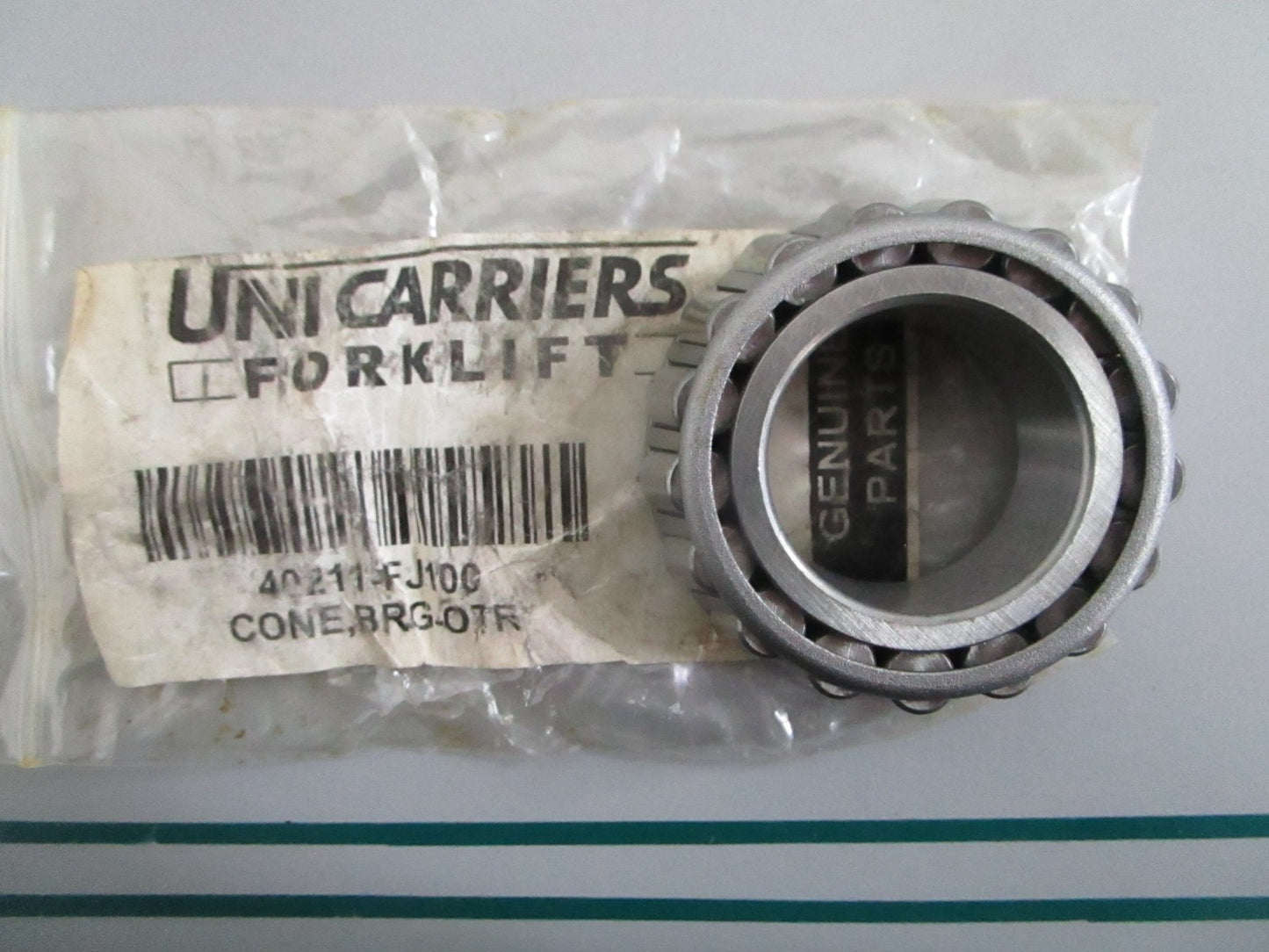 NEW OEM 40210-FJ100 UniCarriers Tapered Roller Bearing 0820