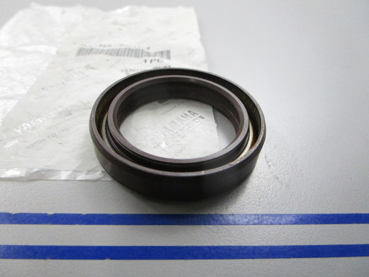 NEW OEM 93103-38184-00 Yamaha Oil Seal 0810