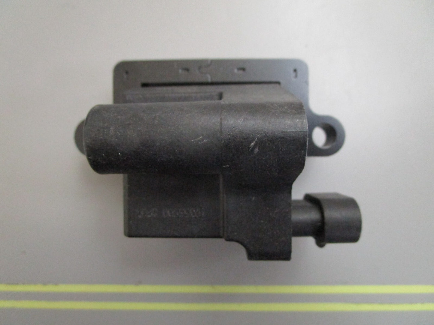 *NEW OEM* 0820 Volvo Penta Ignition Coil 3859078