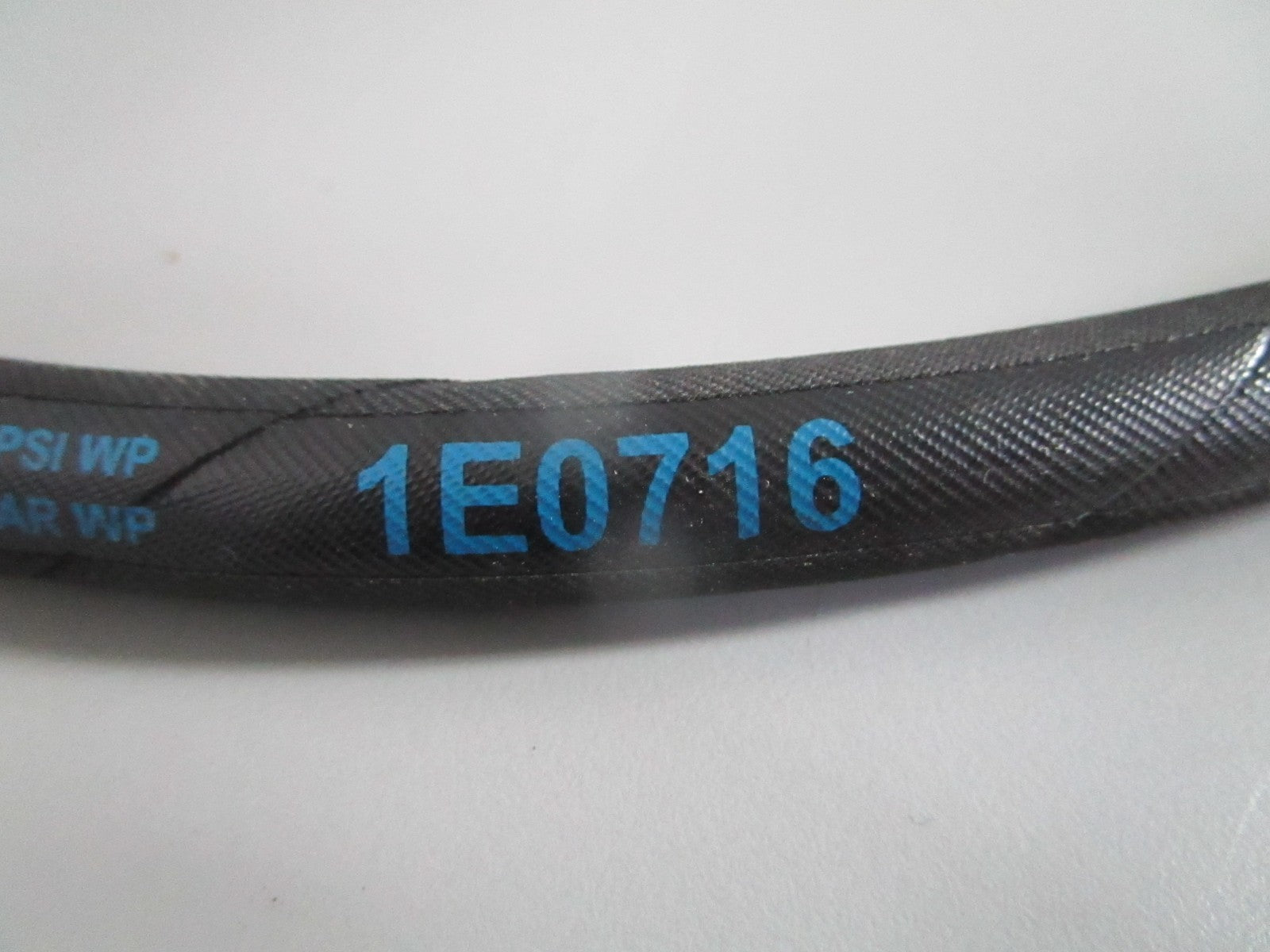 NEW OEM 202-0994 CAT Hose 0820