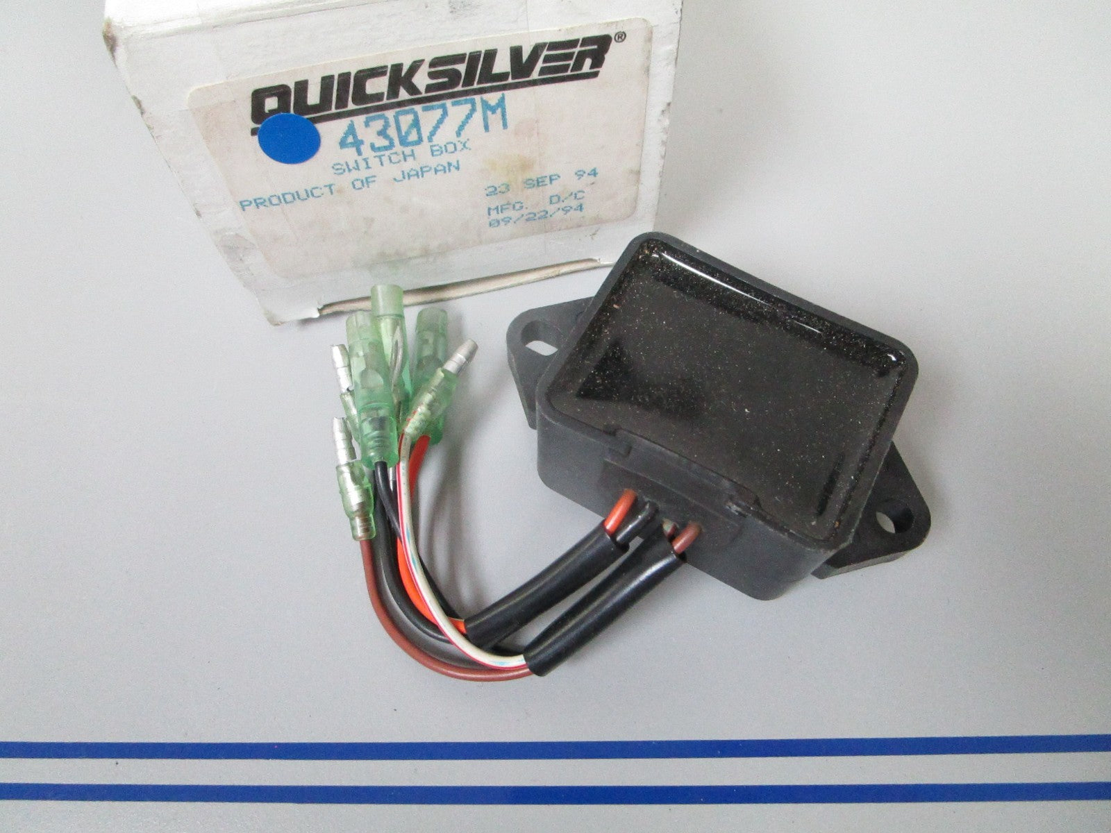 NEW OEM 43077M Mercury Quicksilver Switch Box 0720
